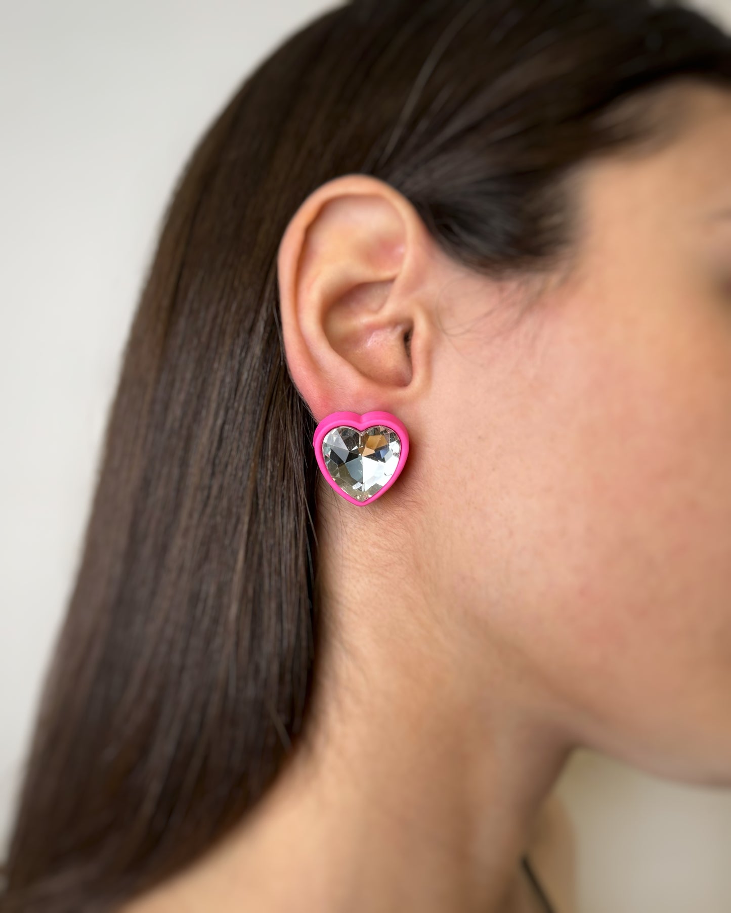 RESIN HEART CRYSTAL EARRINGS