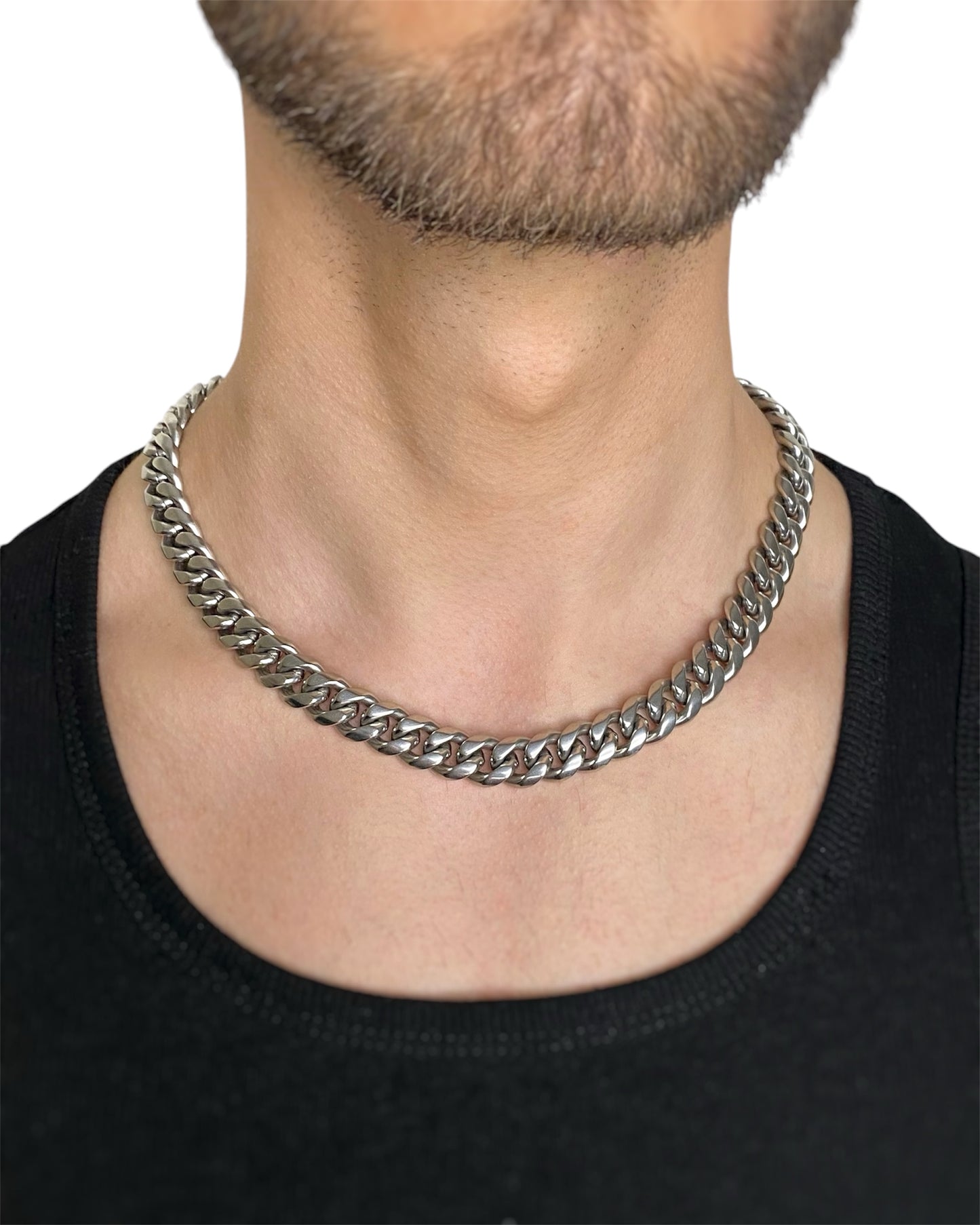 THICK CUBAN CHAIN NECKLACE