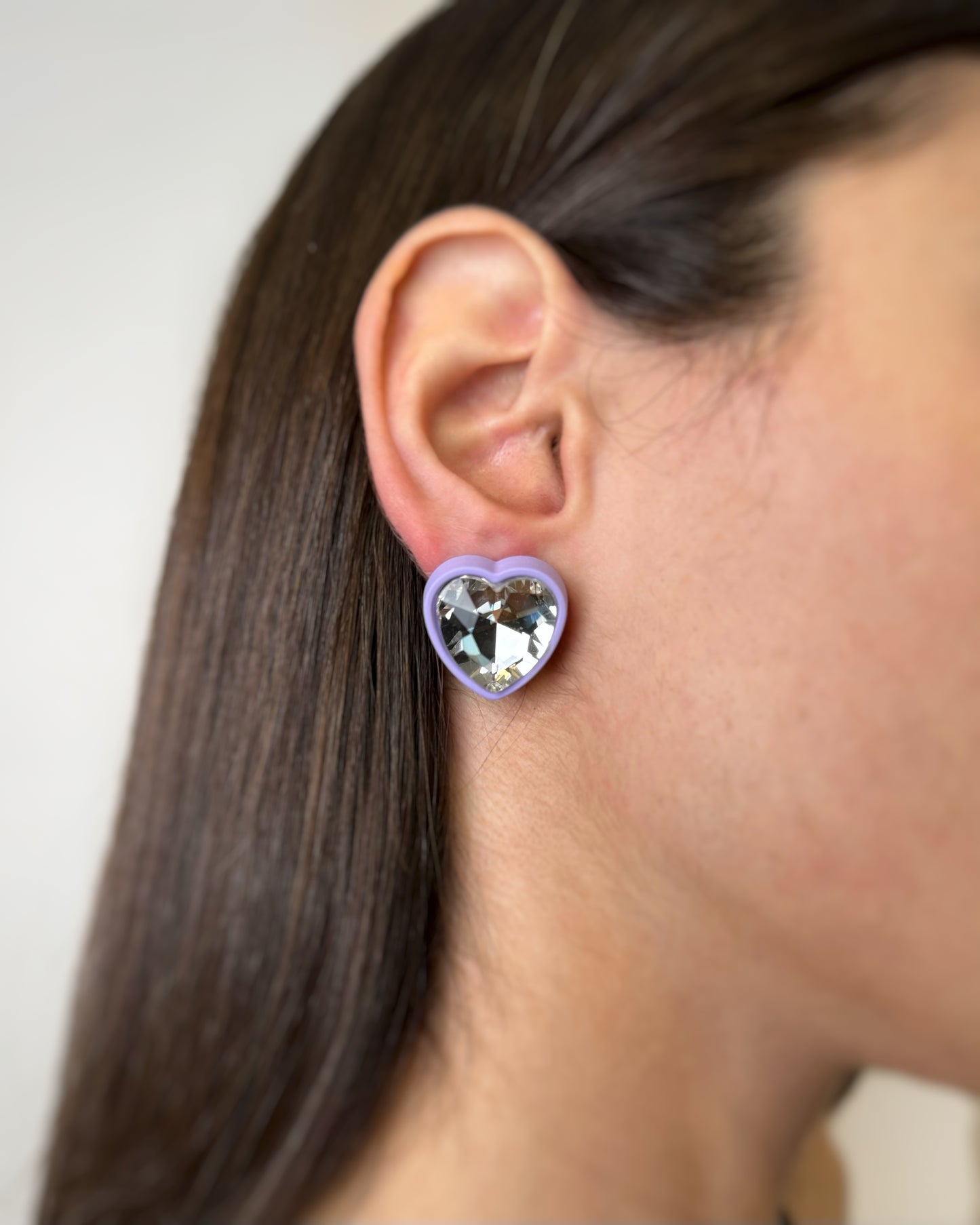 RESIN HEART CRYSTAL EARRINGS