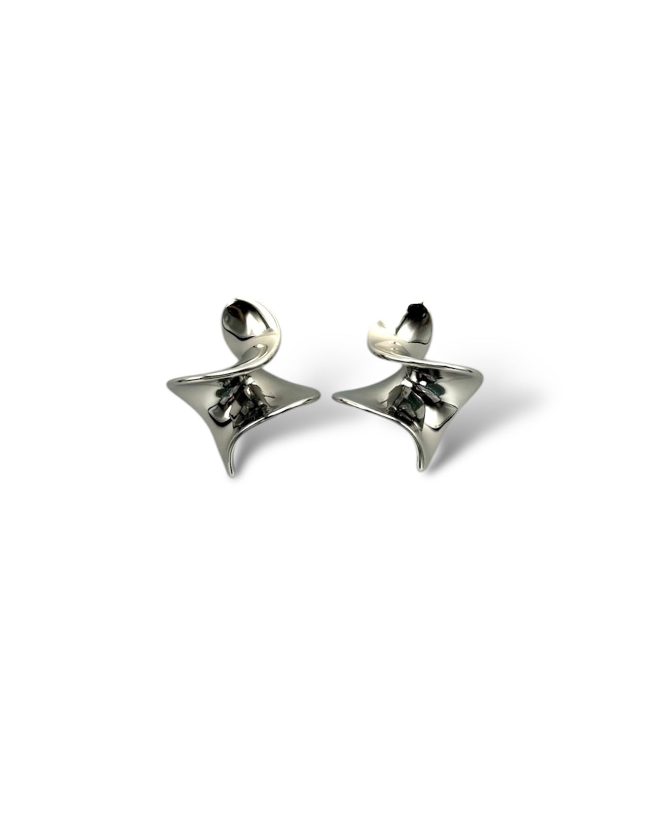 TWISTY BLADE EARRINGS