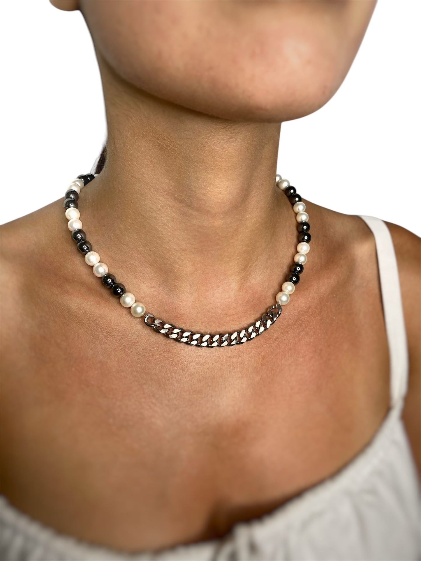PEARL & HEMATITE CHAIN NECKLACE