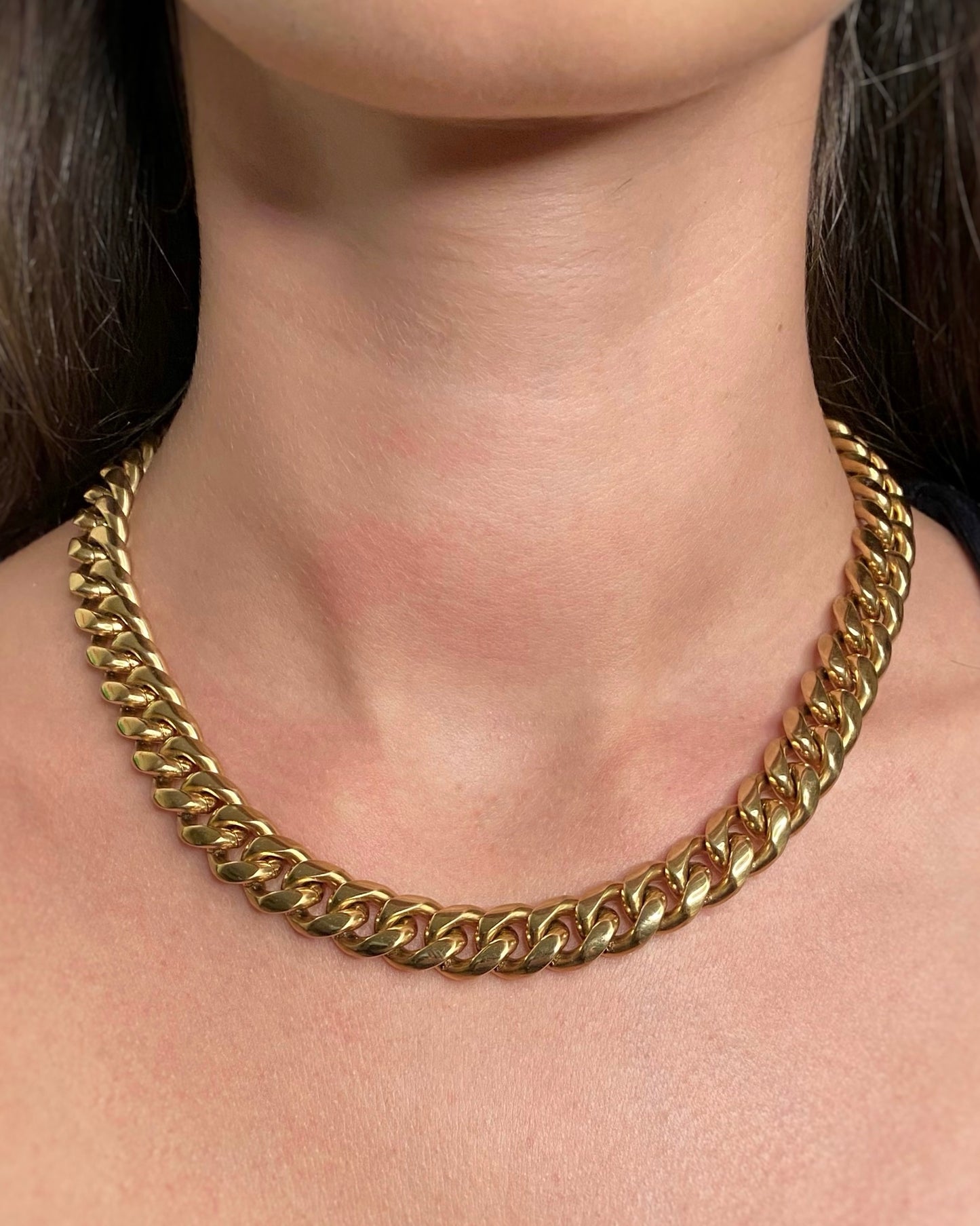 THICK CUBAN GOLD CHAIN NECKLACE