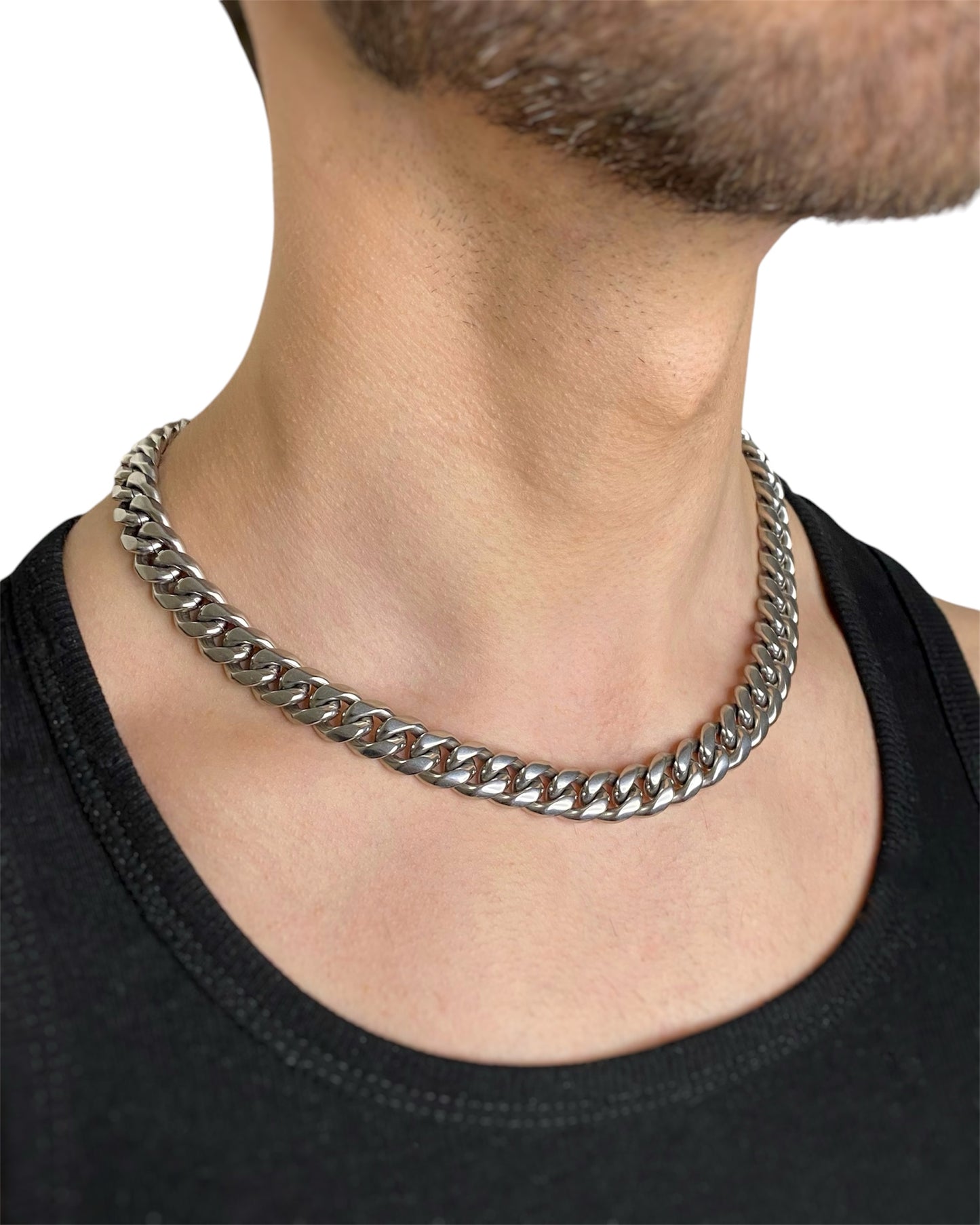 THICK CUBAN CHAIN NECKLACE