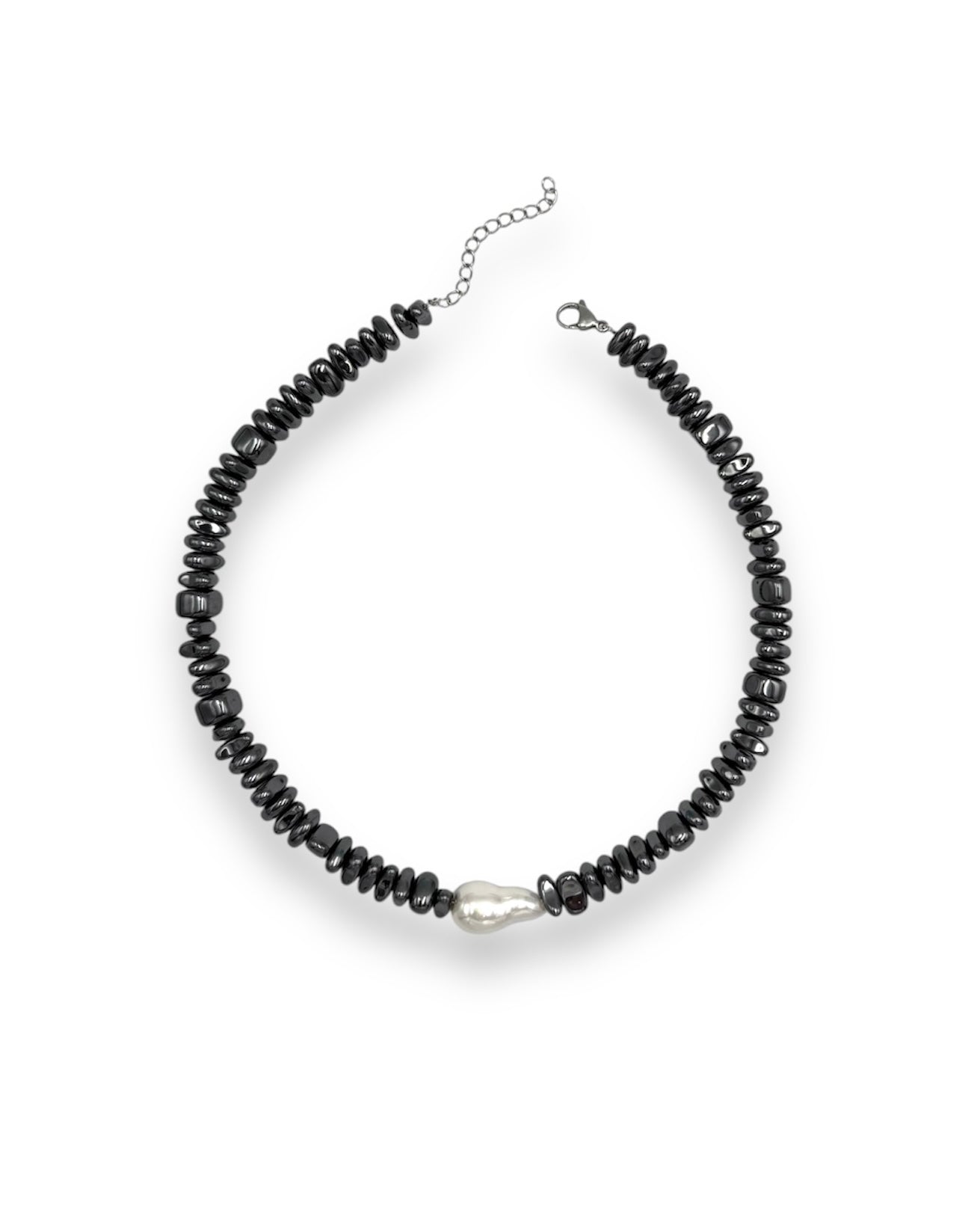 SINGLE STRAND PEARL NECKLACE