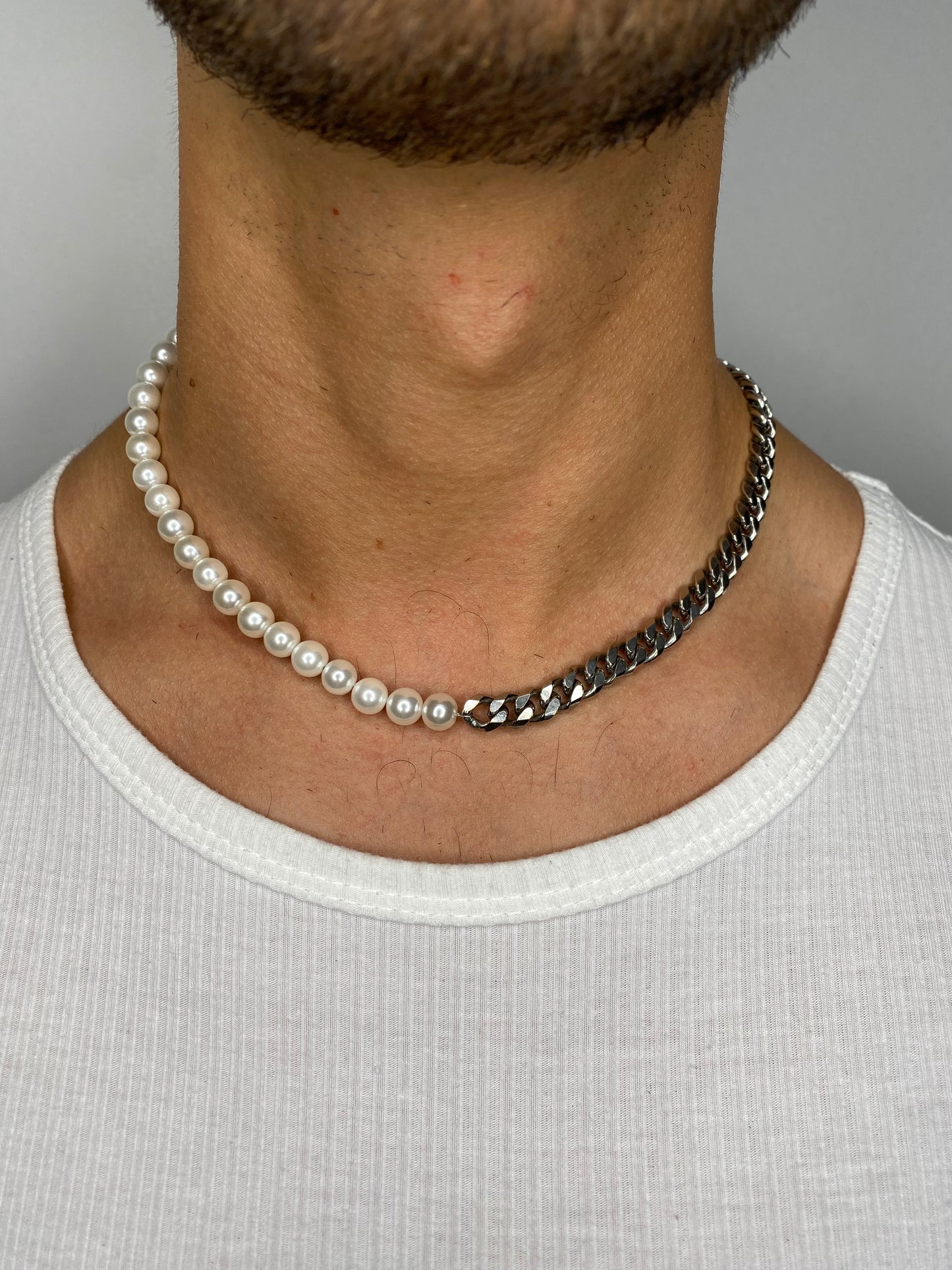 PT-79   NECKLACE