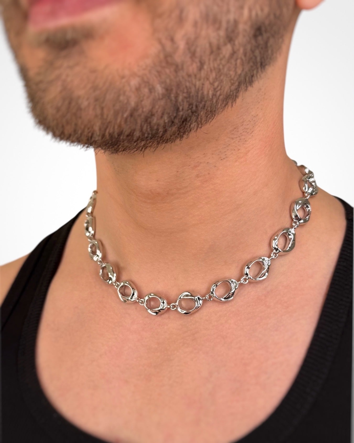 LIQUID LINK NECKLACE