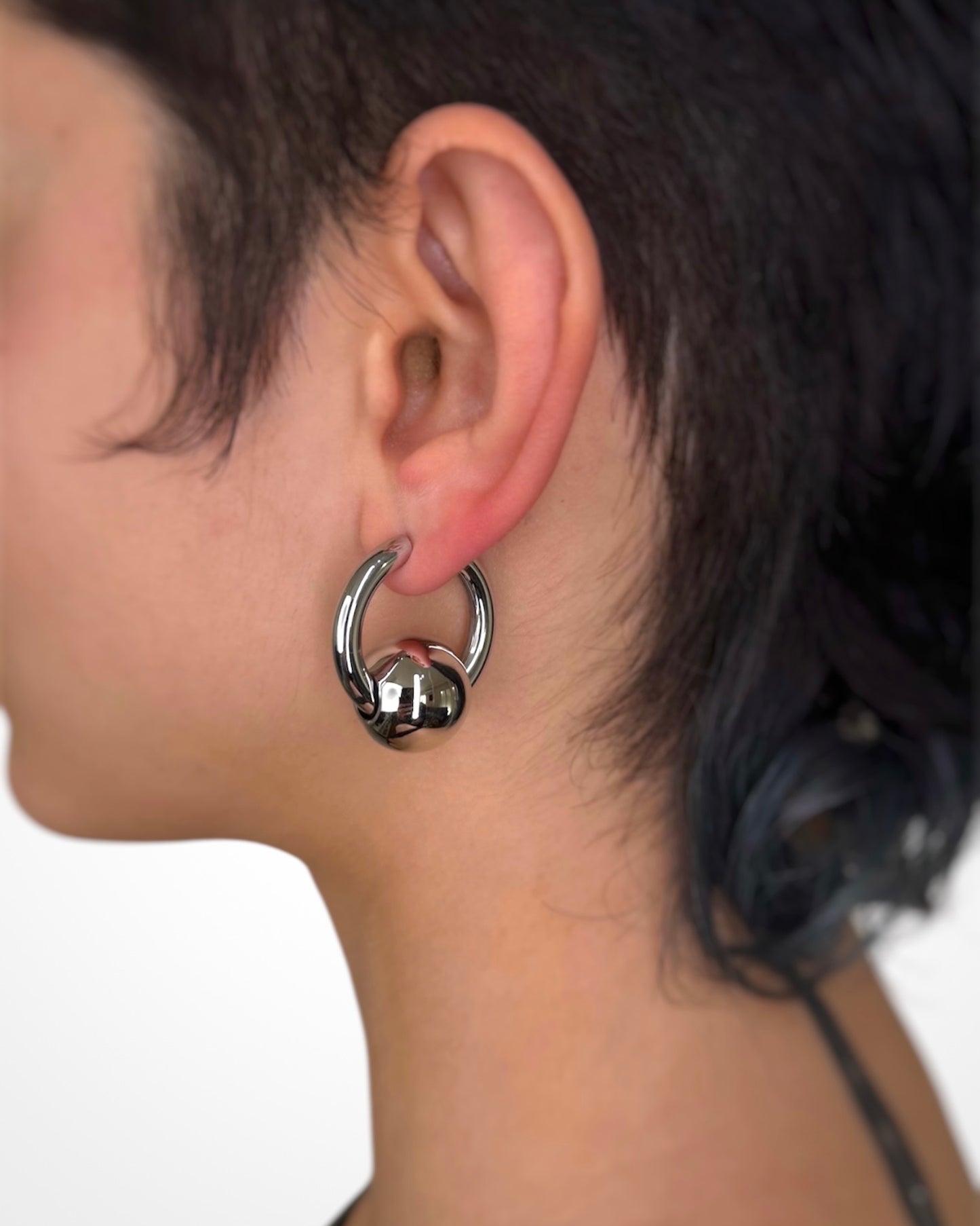 ROUND BALL HOOP EARRINGS