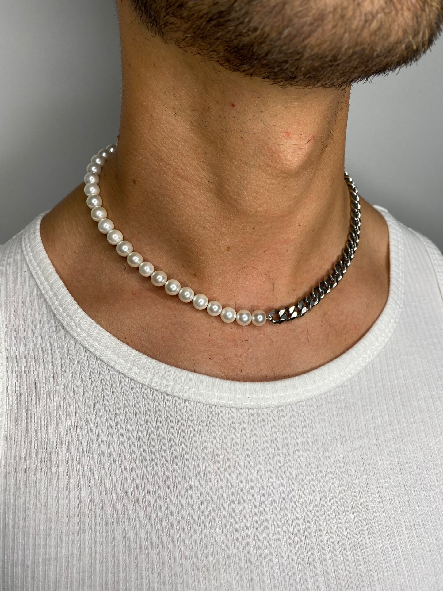 PT-79   NECKLACE