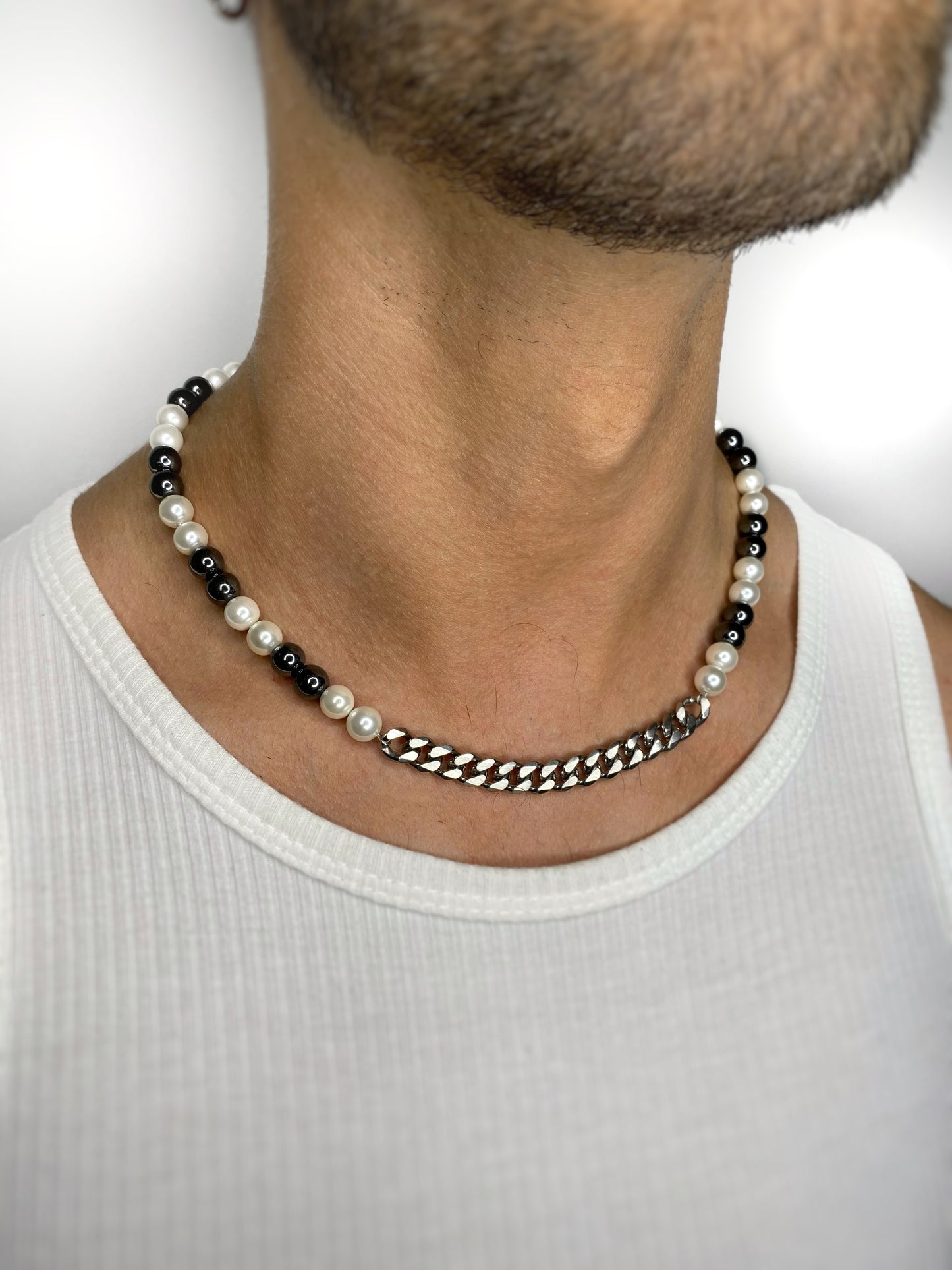 PT-82   NECKLACE